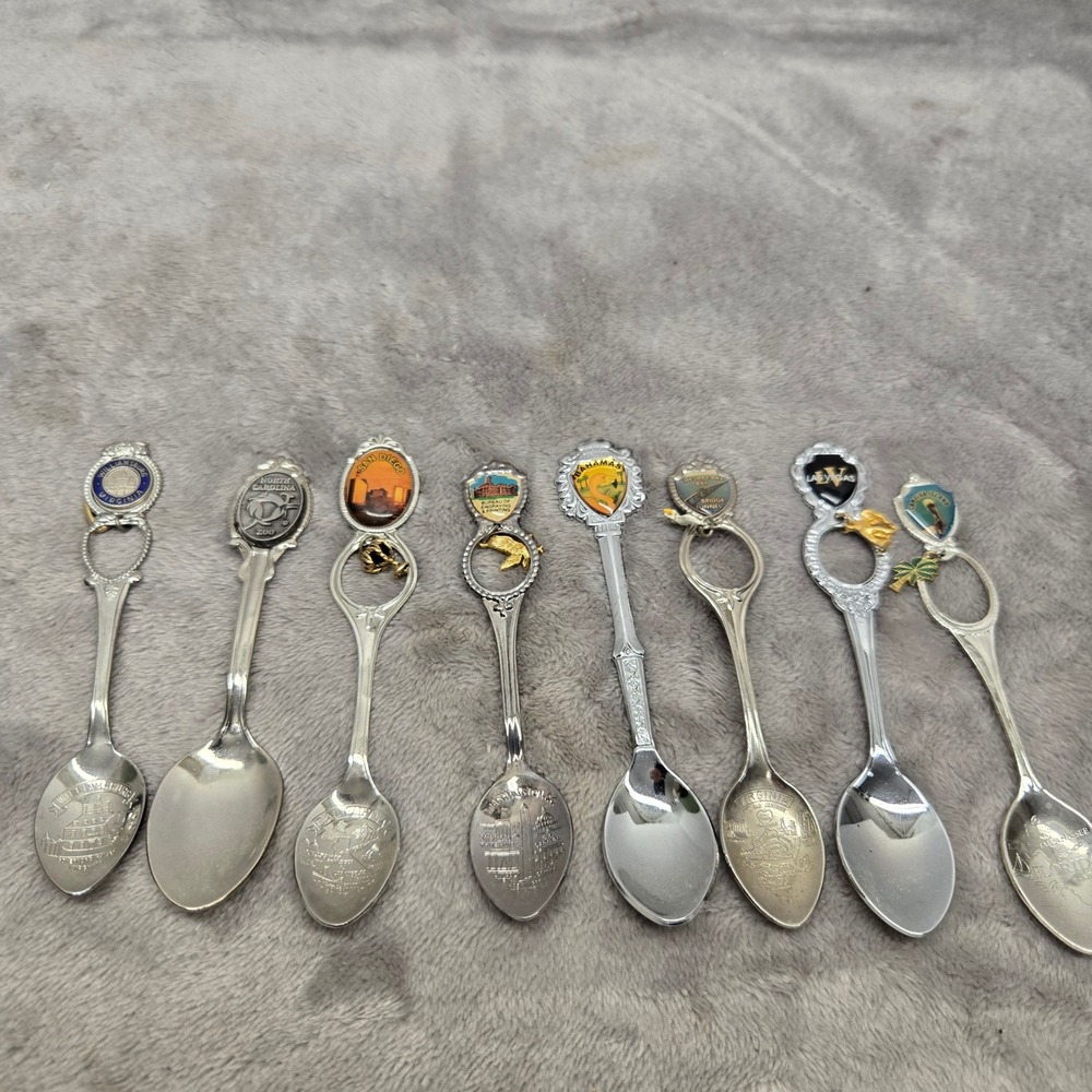 Vintage Souvenir Spoon Lot of 8 Las Vegas Bahamas DC San Diego Florida Virginia